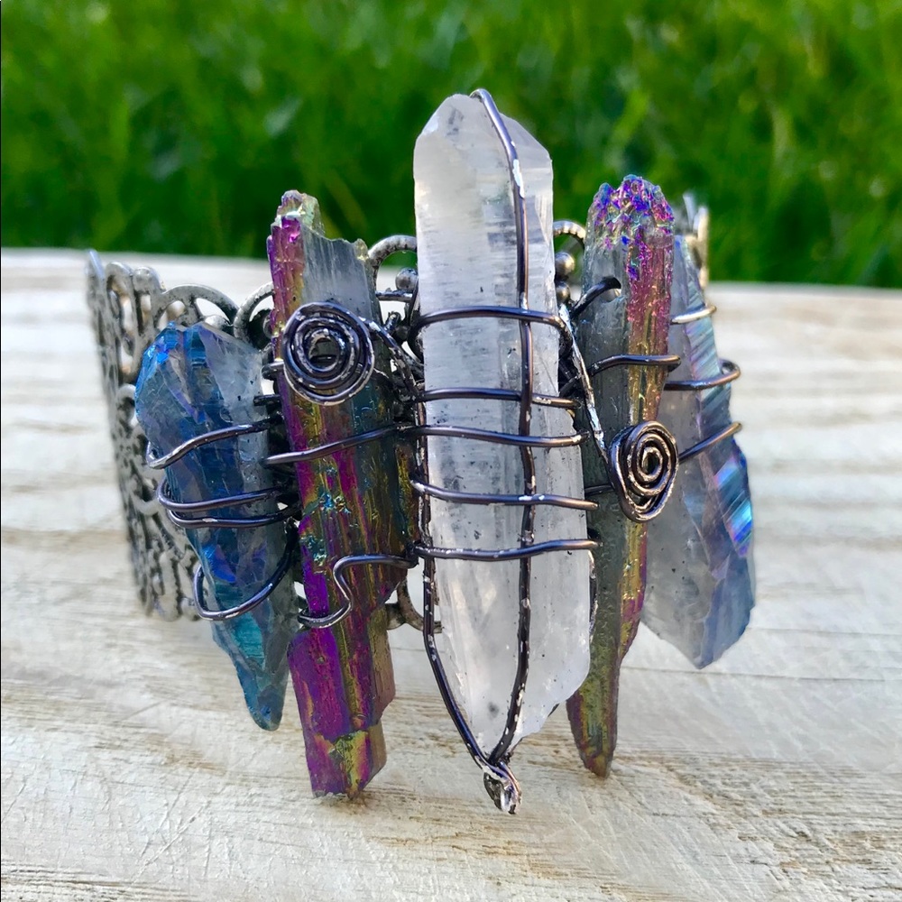 ‼️SOLD‼️Crystal Cuff Bracelet